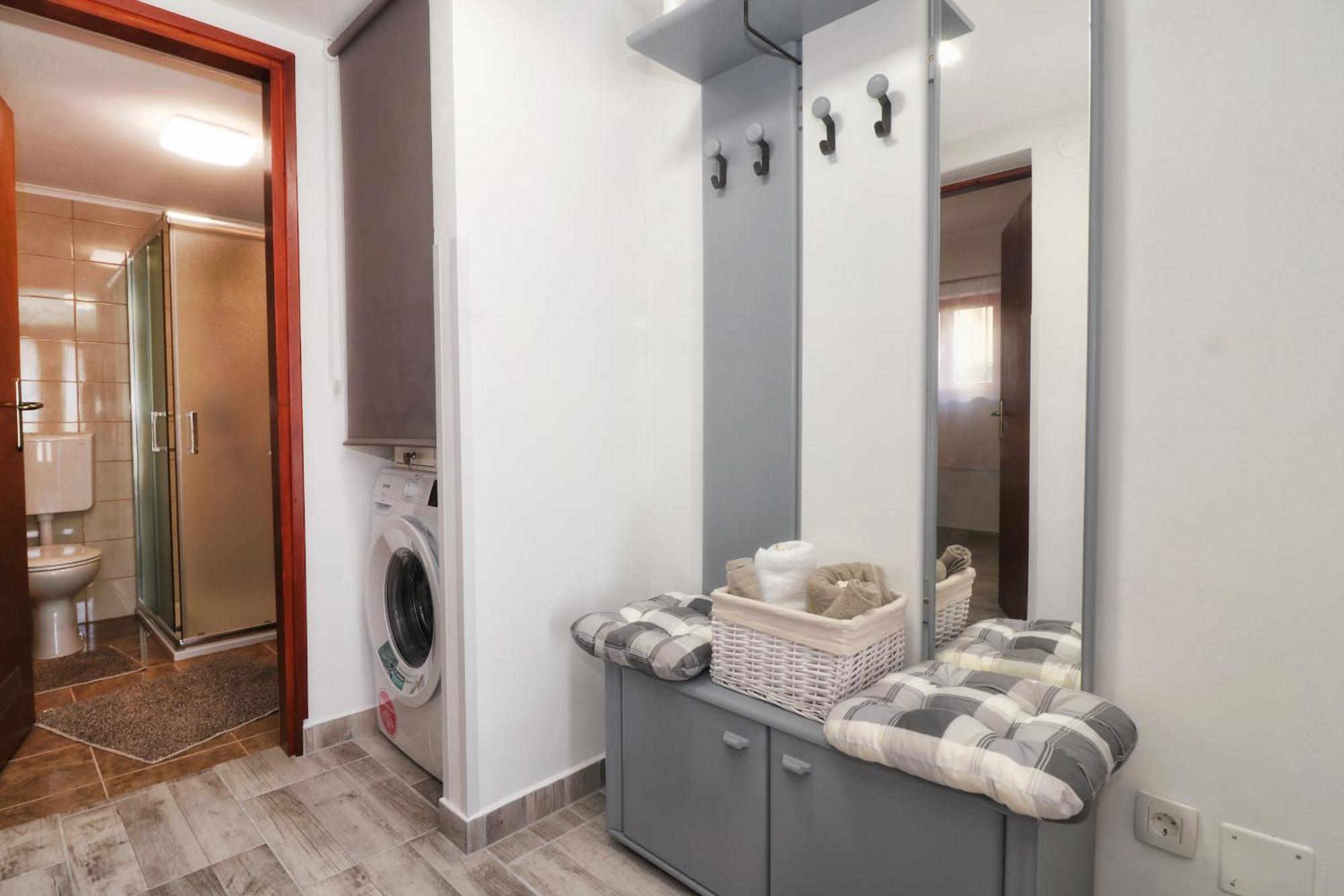 Studio Apartman Edy 3 PUY Exterior foto